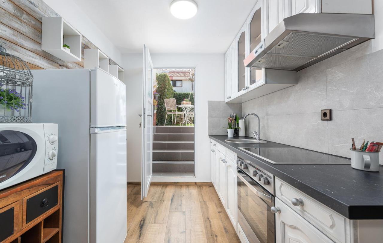 Apartments Ariana Umag Extérieur photo
