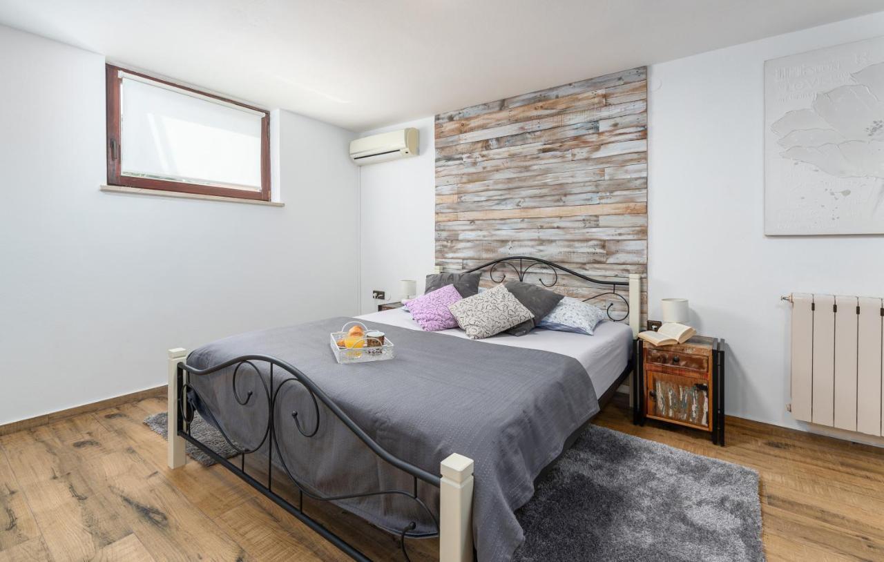 Apartments Ariana Umag Extérieur photo